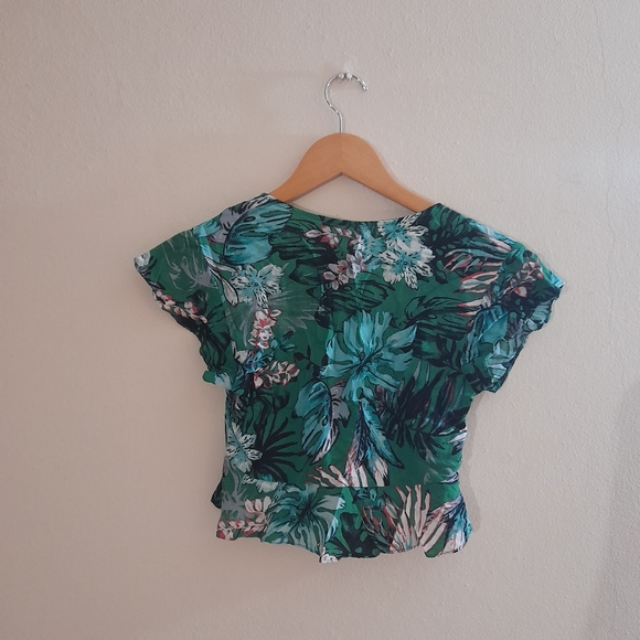 ● Union Bay | Tropical Blouse Crop Cover Up Top - Picture 3 of 13